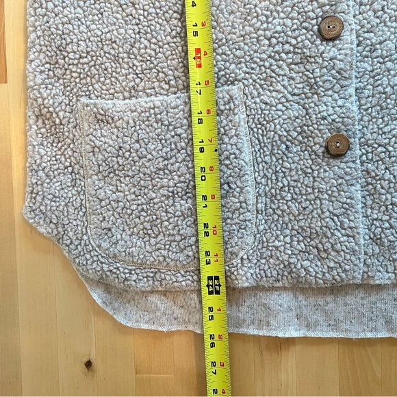 Vintage Saks Fifth Avenue Beige Rustic Cottagecore Teddy Vest Sz L Outdoorsy - Picture 6 of 8